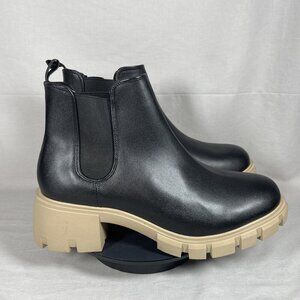 Steve Madden Women's Black/Tan Howler Slip-On Bootie Shoe Size 10-NEW